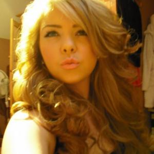 TanteNonneke_Kira