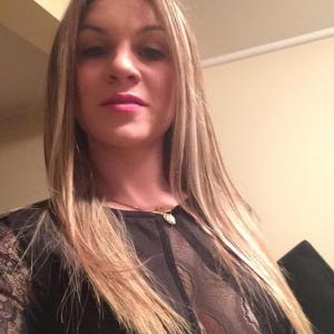 Profielafbeelding Emely_94